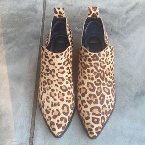 Dolce Vita leopard booties